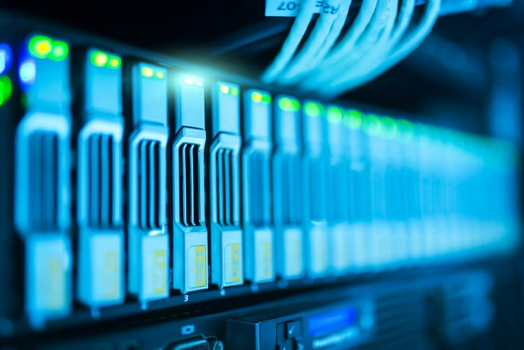 What is a VPS and what can you do with it?
